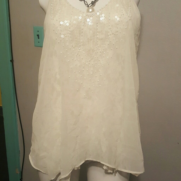 Miss Me Lace Sheer Tank - Picture 2 of 4